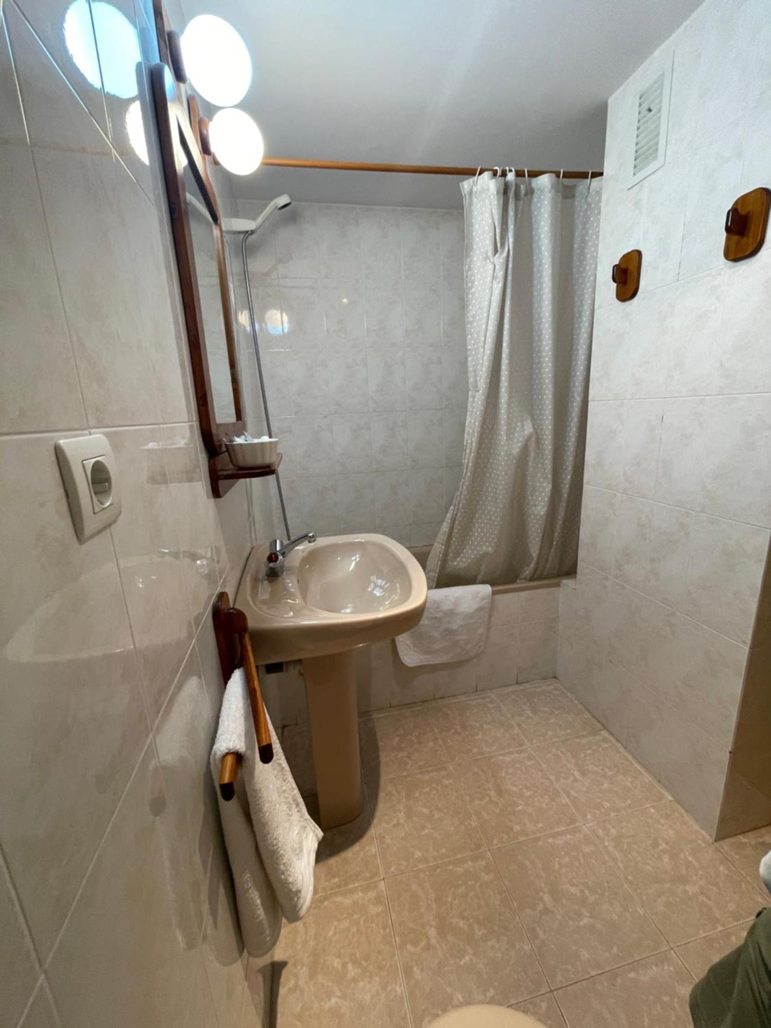 Atico En Biescas Con Piscina, Tenis Y Barbacoa Екстериор снимка