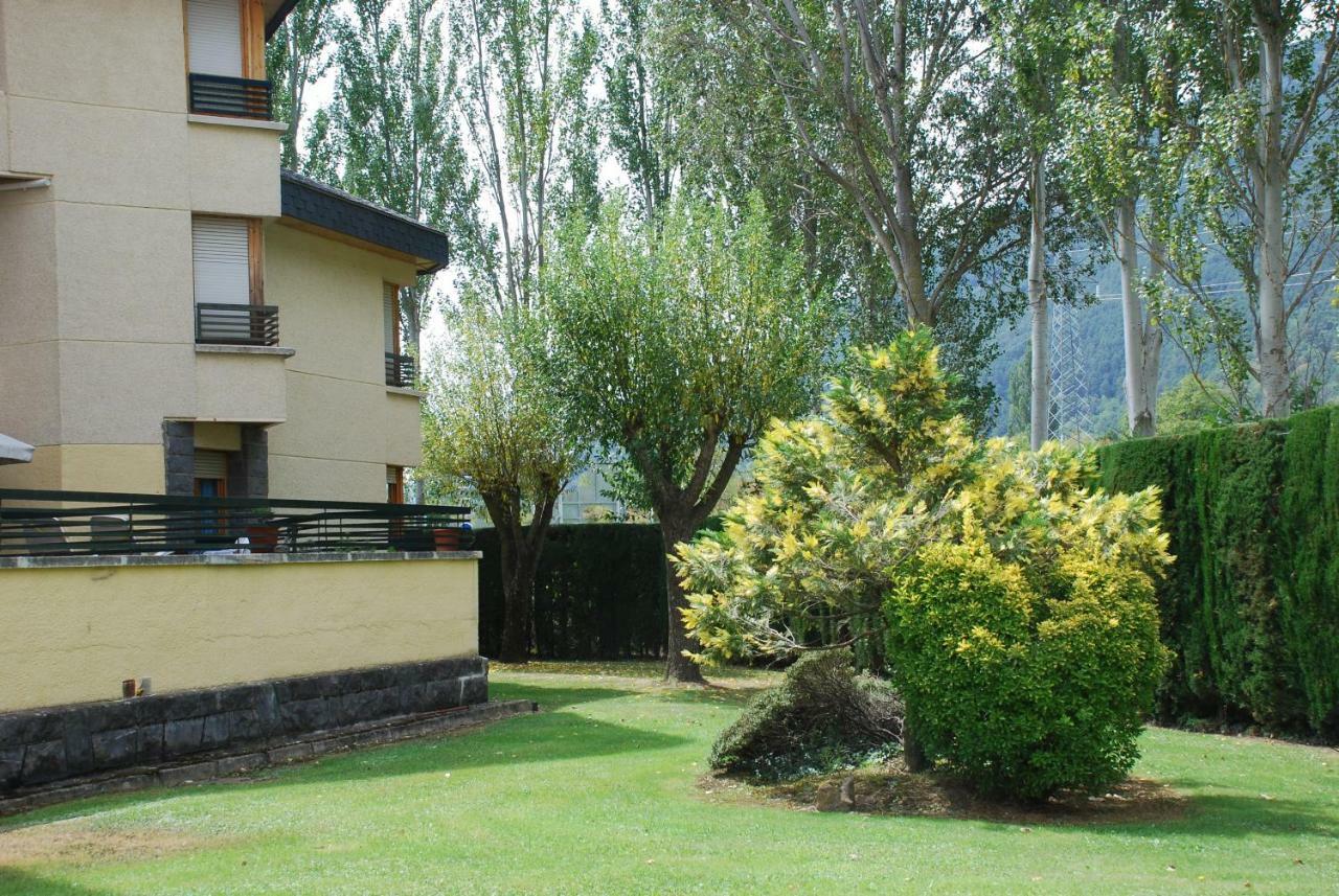 Atico En Biescas Con Piscina, Tenis Y Barbacoa Екстериор снимка